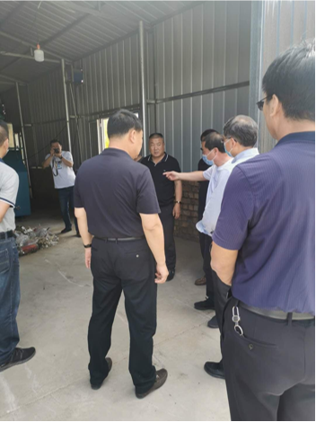 農牧業廳領導 參觀巴彥淖爾市烏拉特中旗 德領山鎮垃圾處理項目現場