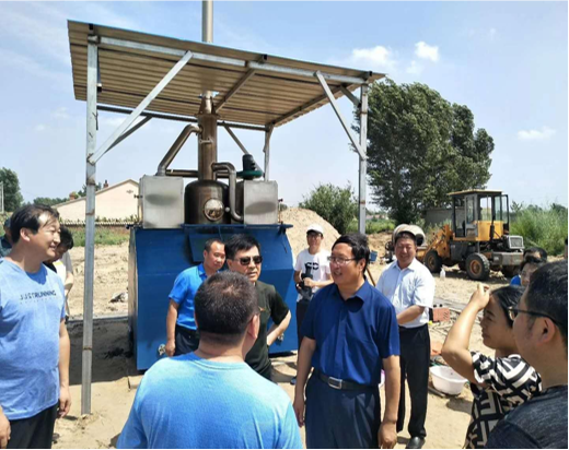 通遼市領導參觀科左后旗垃圾 處理項目現場