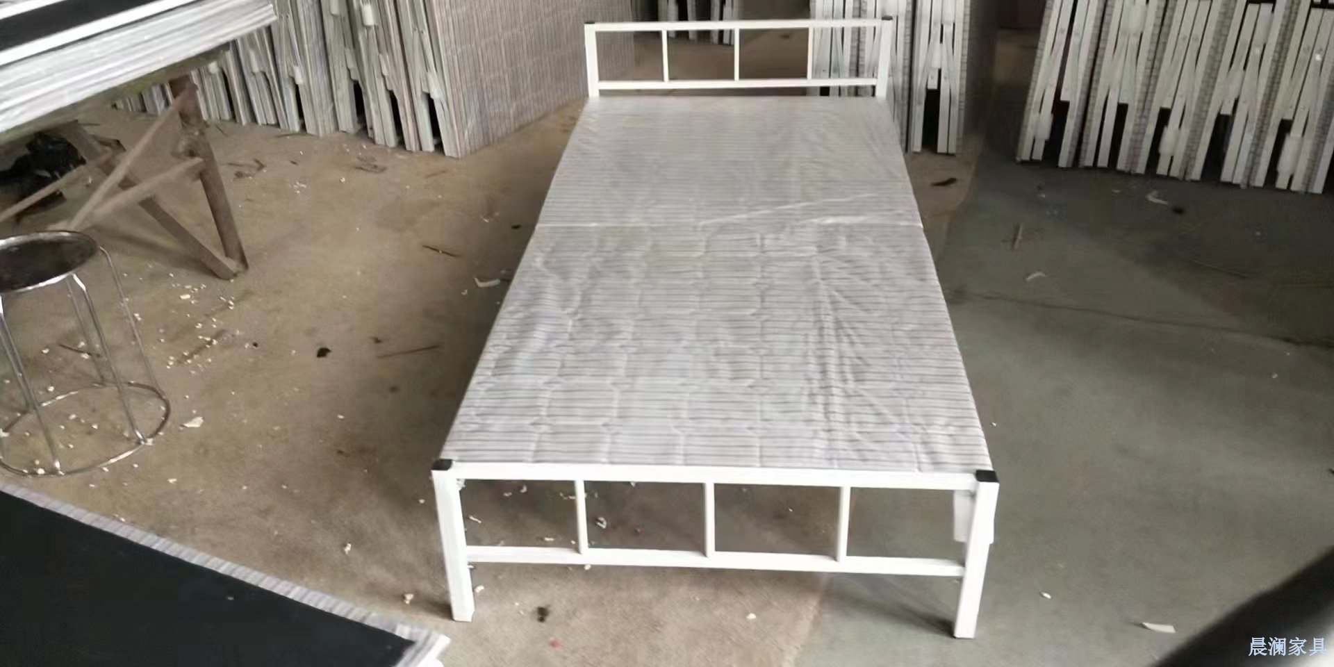 定制公寓床.jpg