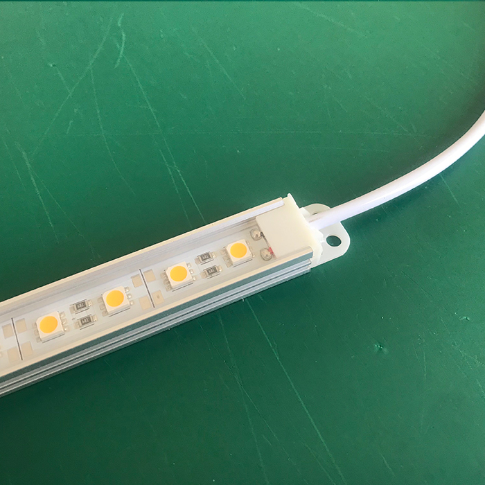 吸頂燈硬燈條:點亮空間的璀璨新選擇