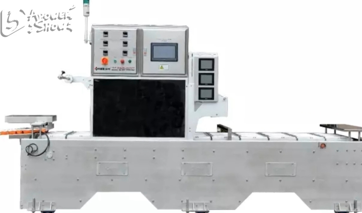 高铁餐现场包装视频