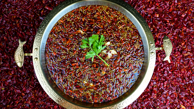 四川小二麻辣美蛙魚火鍋底料供應商,麻辣美蛙魚火鍋底料