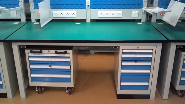工位器具