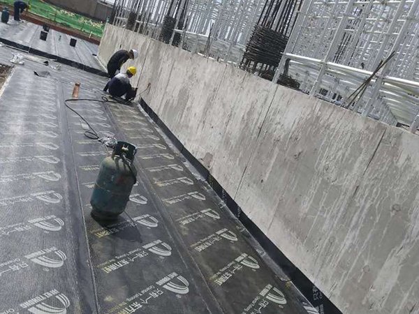 车库顶板防水