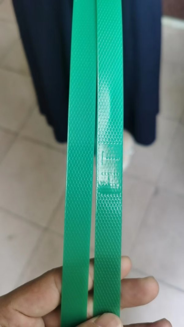 可压字PET打包带