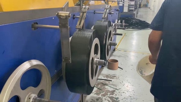 1606-黑色国产成人精品乱码麻豆