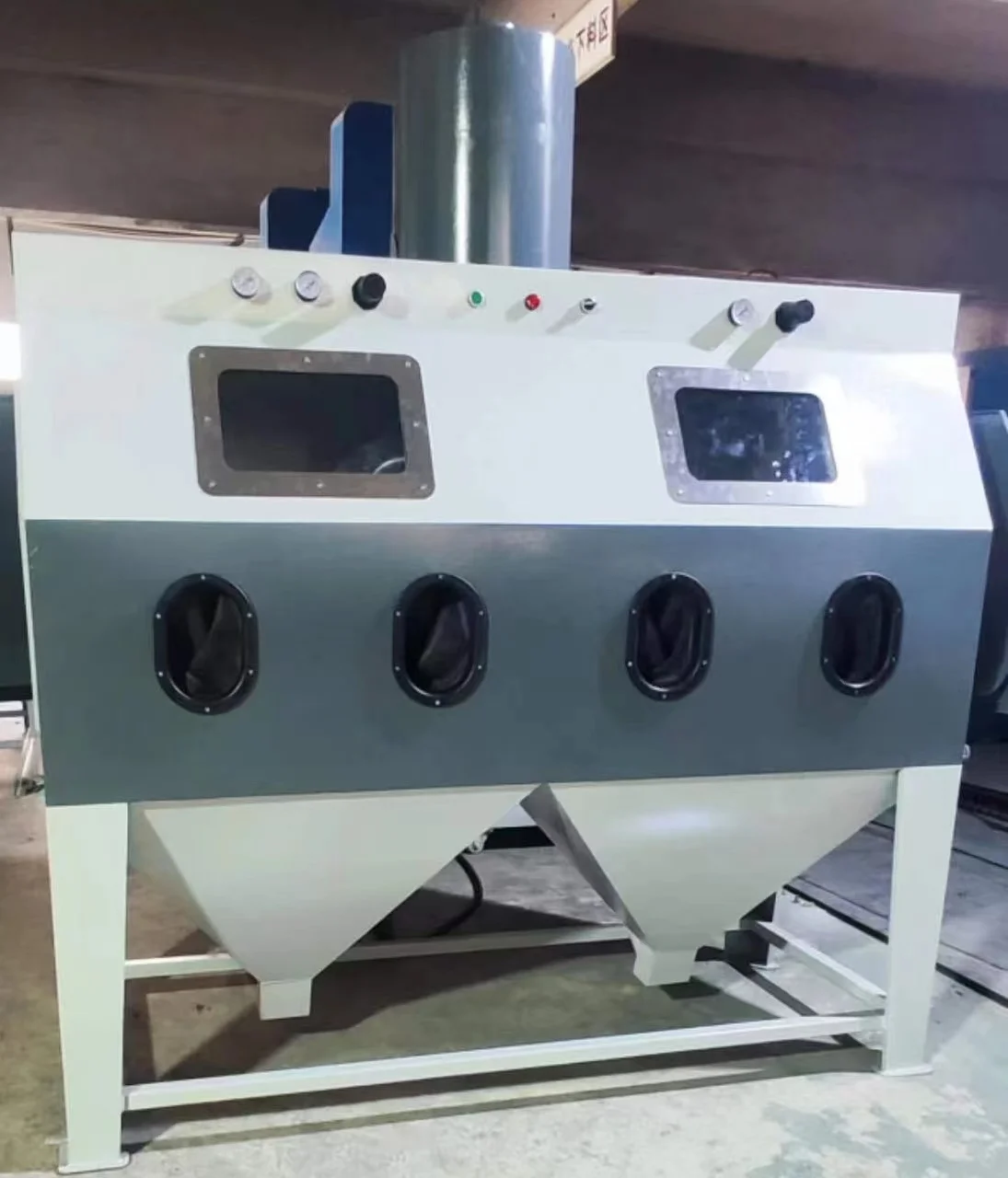 SL-2010-2A雙槍雙工位上旋風手動噴砂機