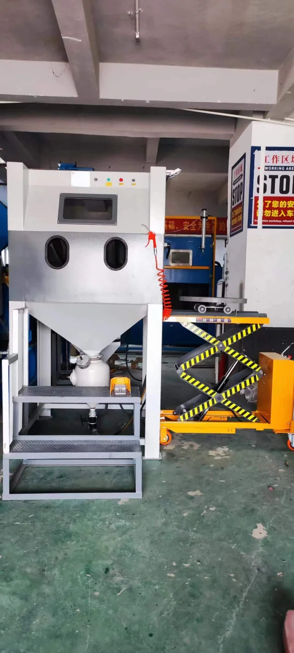 SL-1010FB(1212FB)電動升降平臺高壓噴砂機，壓入式噴砂機