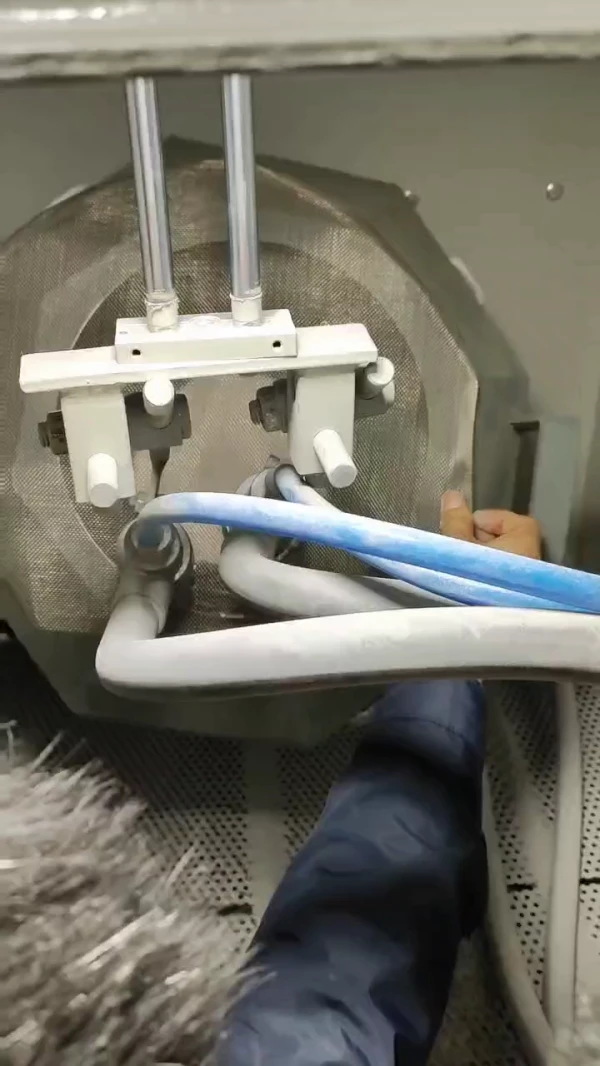 雙槍自動滾筒（籃）噴砂機，去批鋒噴砂機，塑膠電木去批鋒