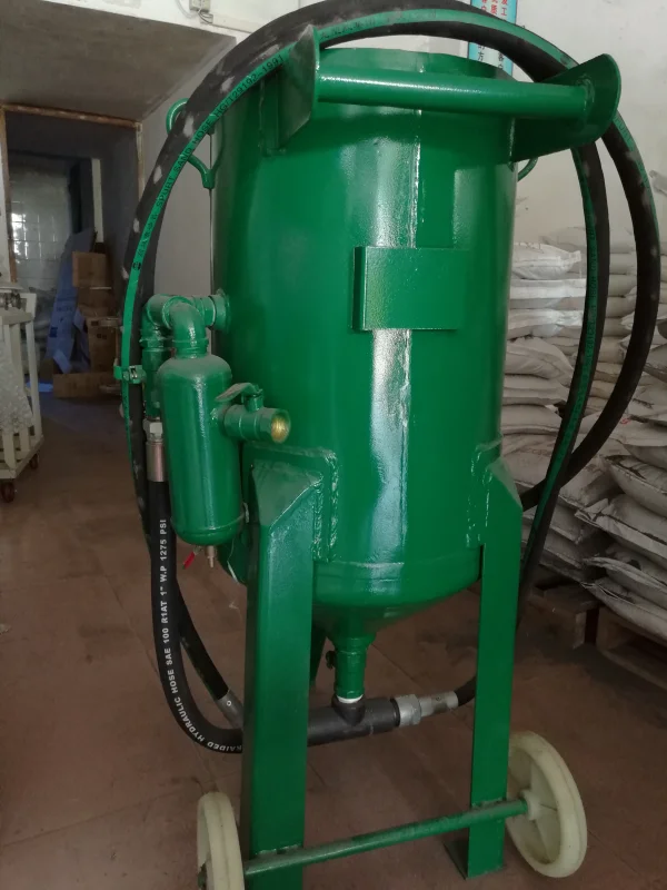 開放式噴砂機，開放式高壓噴砂機，手控移動式高壓開放式噴砂機