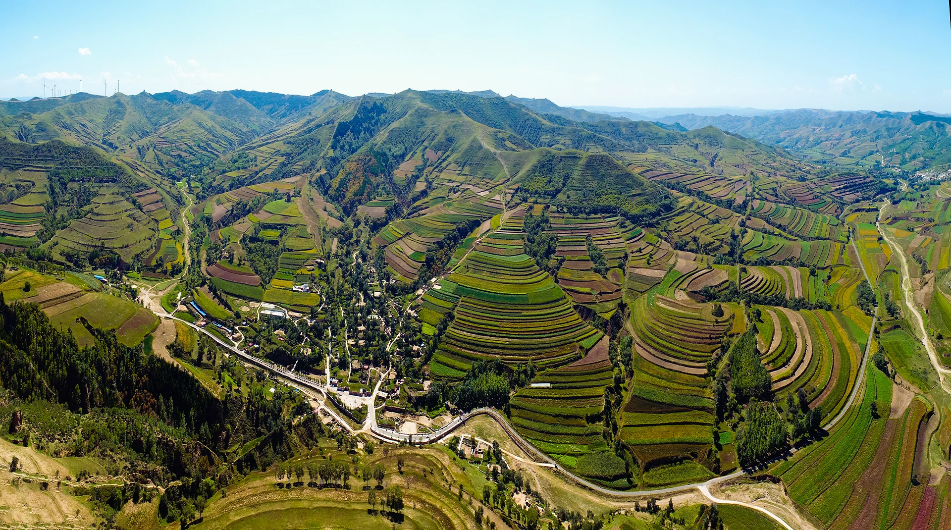 習近平給全國涉農高校的書記校長和專家代表的回信