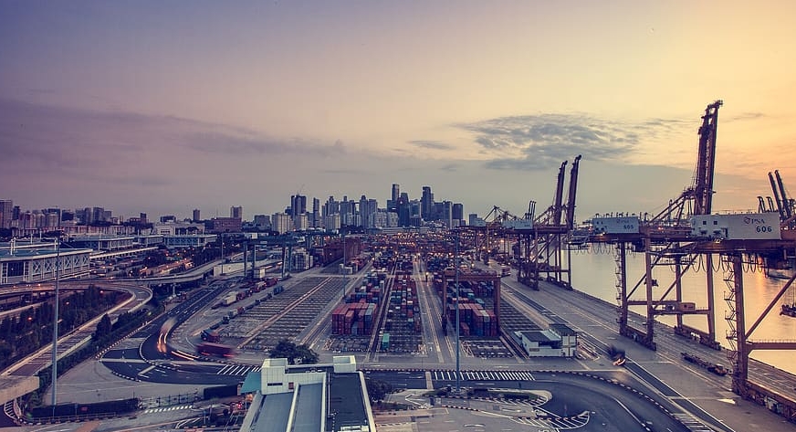 携手并进：沿黄及新疆十省（区）共谋国际物流大通道新篇章