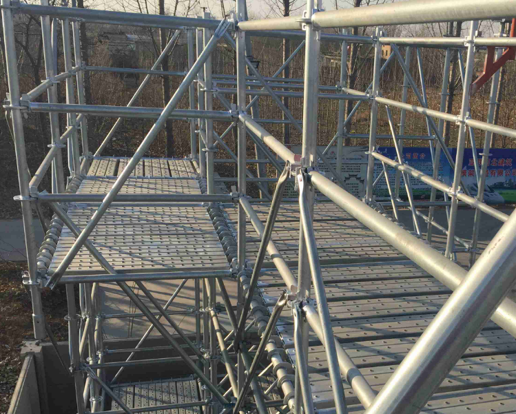 上海那寶-如何正確搭設盤扣腳手架