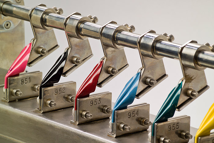 東駿檢測(cè)：以專業(yè)檢測(cè)設(shè)備守護(hù)產(chǎn)品安全與品質(zhì)