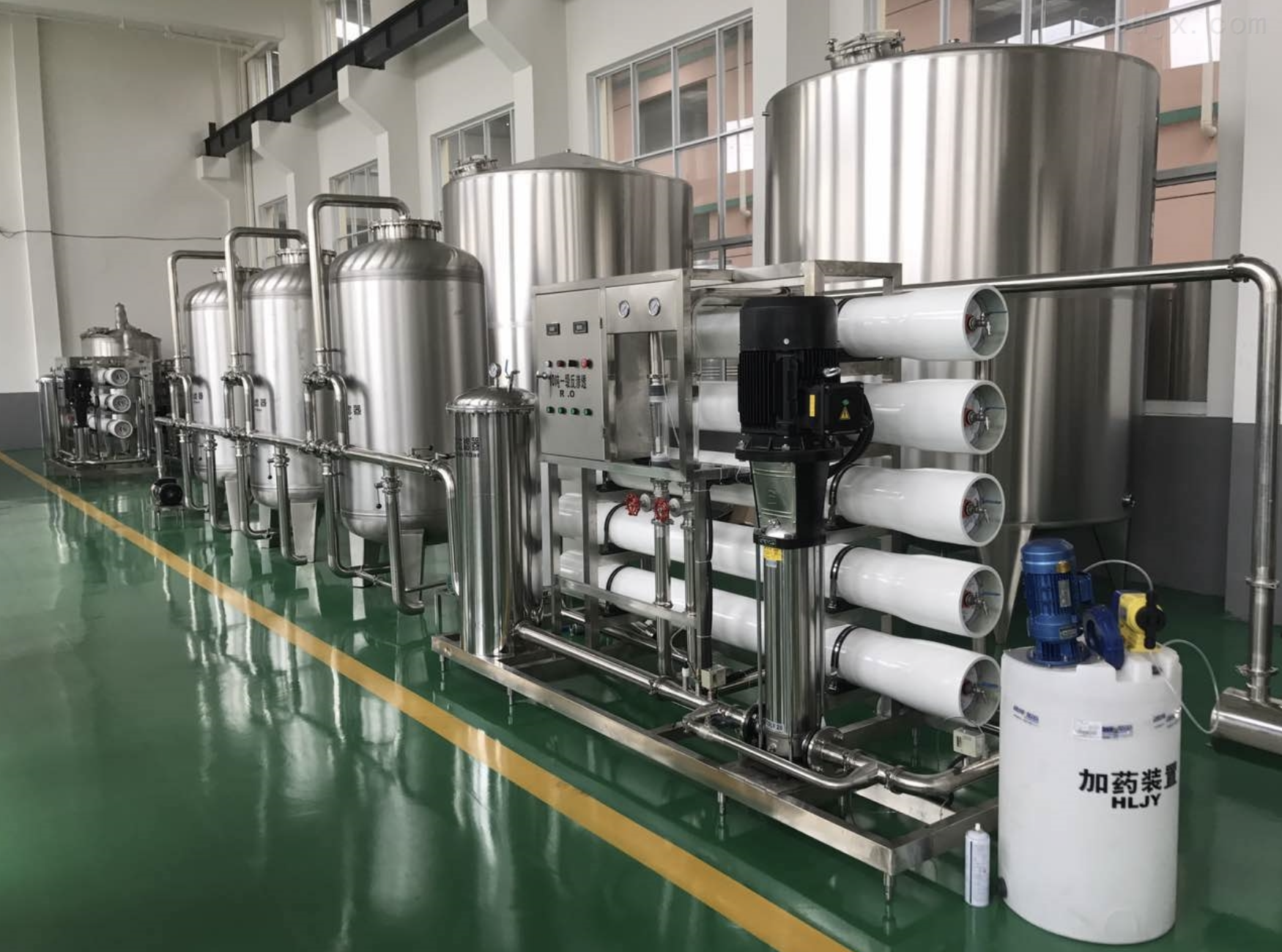 反滲透純水設備.png