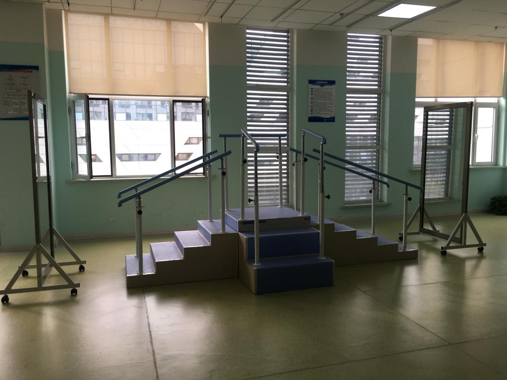 1-22032322040R24.png 1-22032322040R24.png