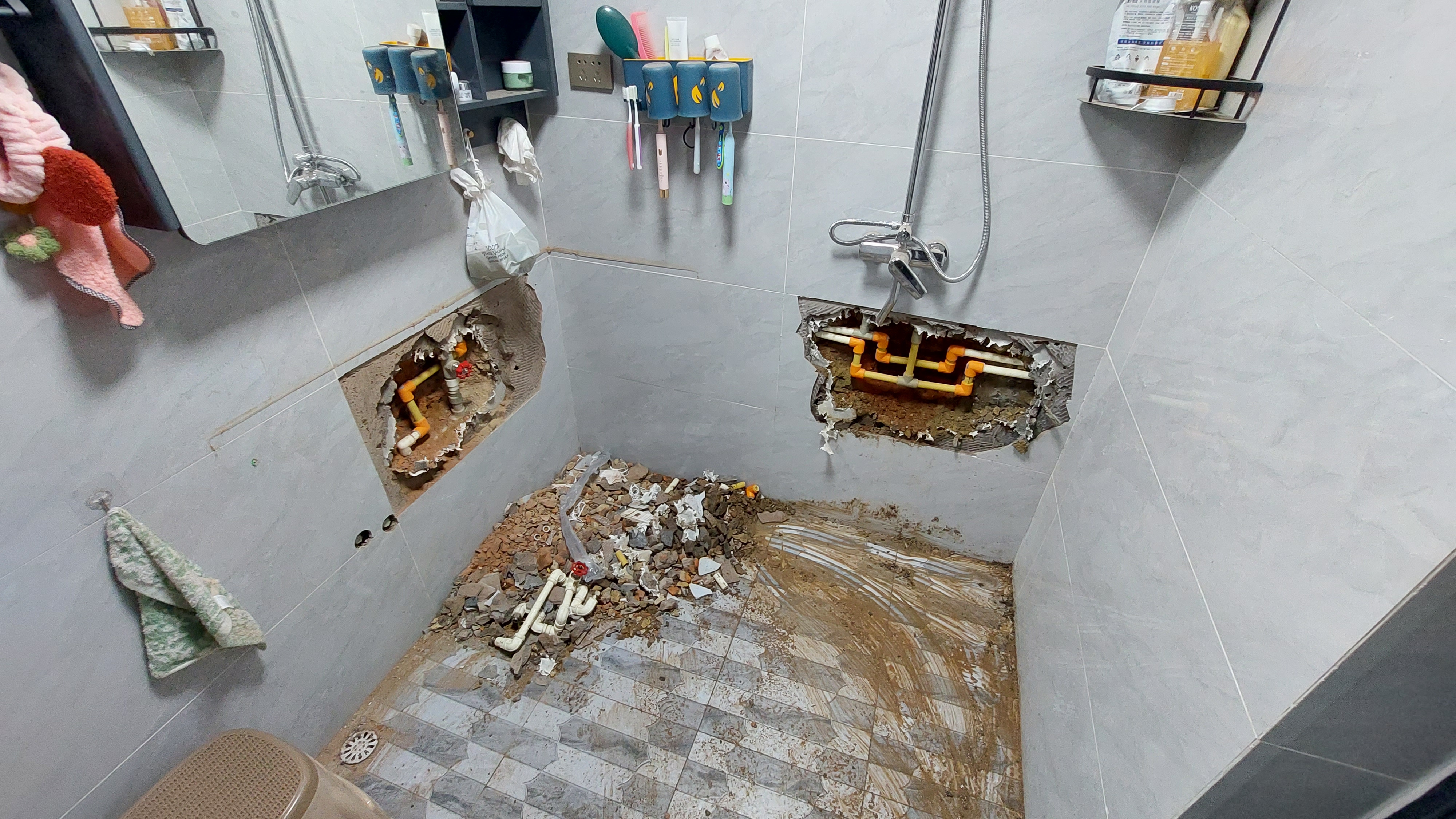 室内管道漏水该怎么办？如何检测规避？