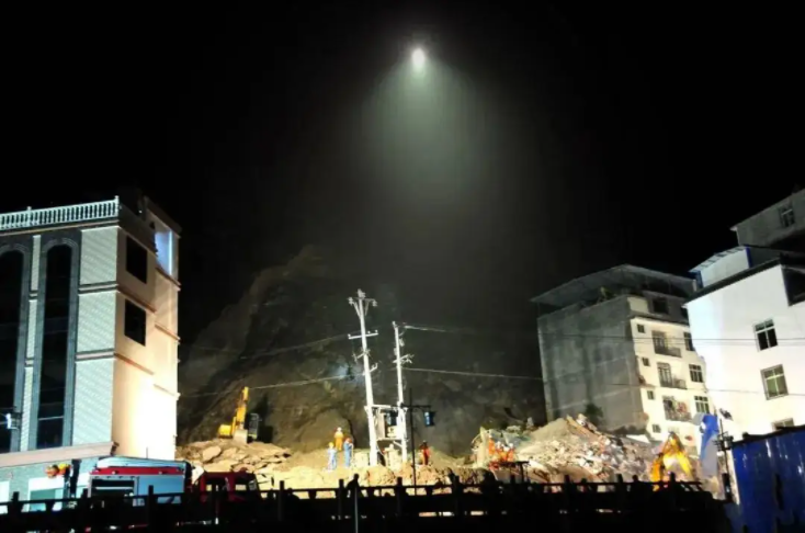 救災(zāi)搶險(xiǎn)現(xiàn)場(chǎng)