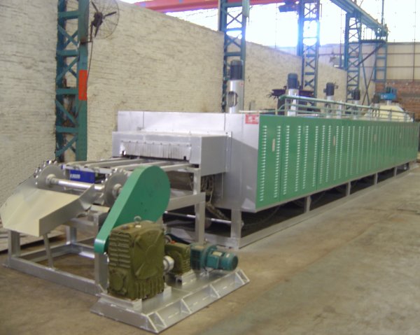 鏈網(wǎng)式回火爐