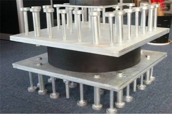 建筑隔震工程隔震橡膠支座安裝施工工藝