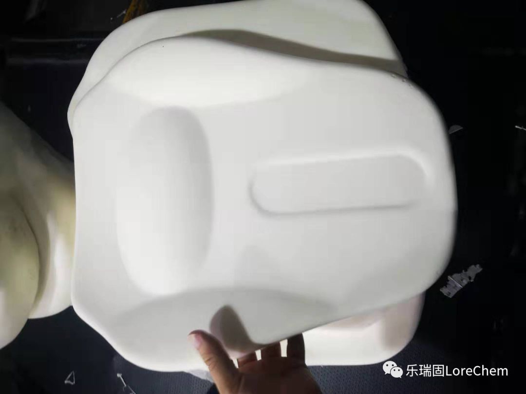 聚氨酯高回彈水基脫模劑