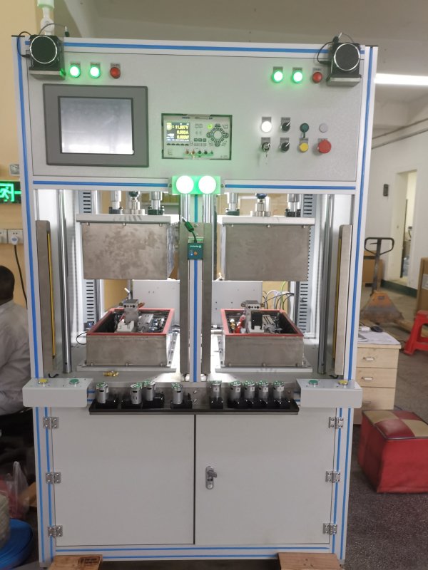 電機(jī)噪聲檢測設(shè)備