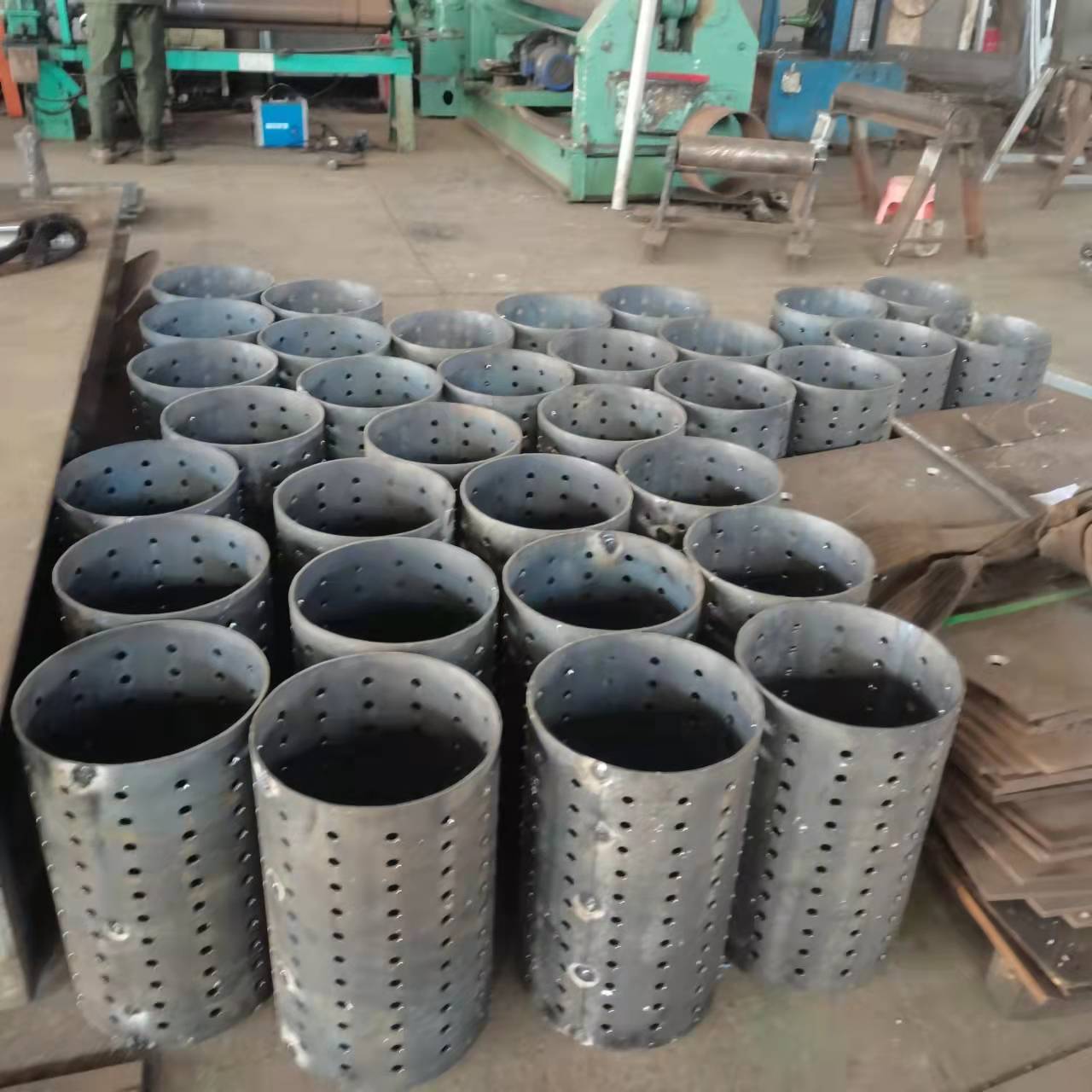 上海奉賢彎管廠承接各種規(guī)格鐵板彎圓加工