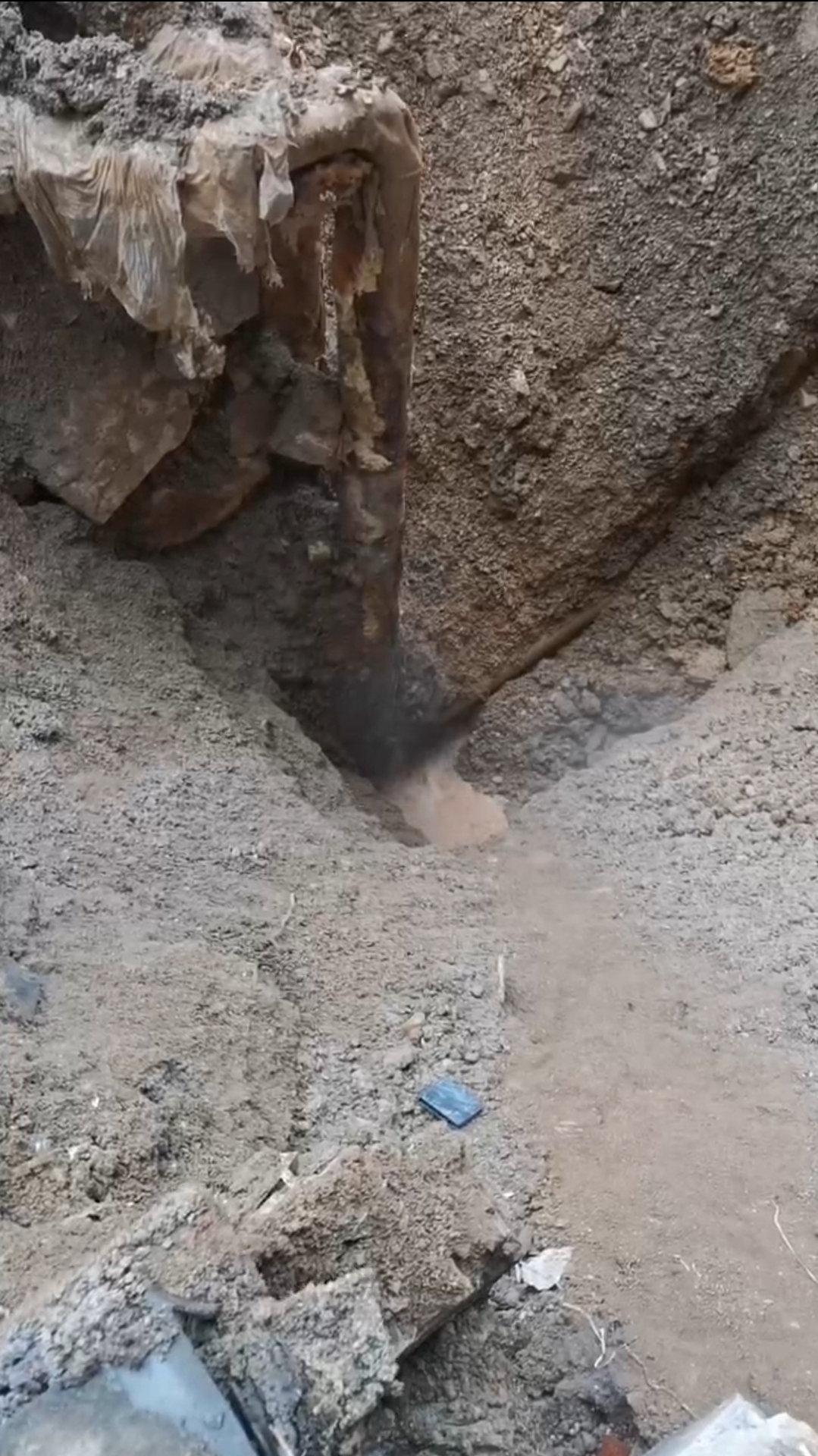 贵州财经大学空调供水管漏水检测