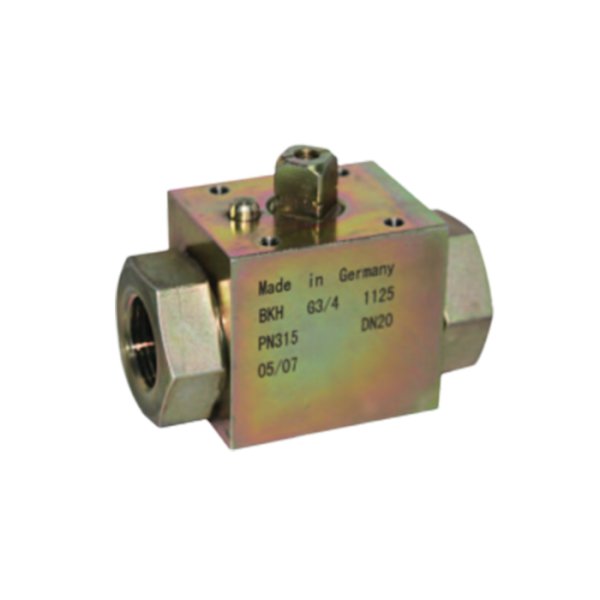 High pressure ball valve