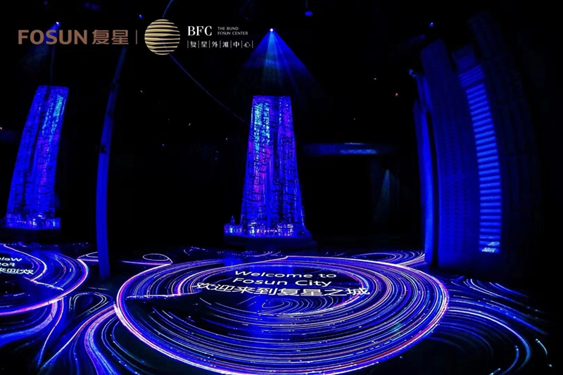 武漢復星外灘中心營銷中心采用睿觀博品牌光纖傳輸延長器和光纖線