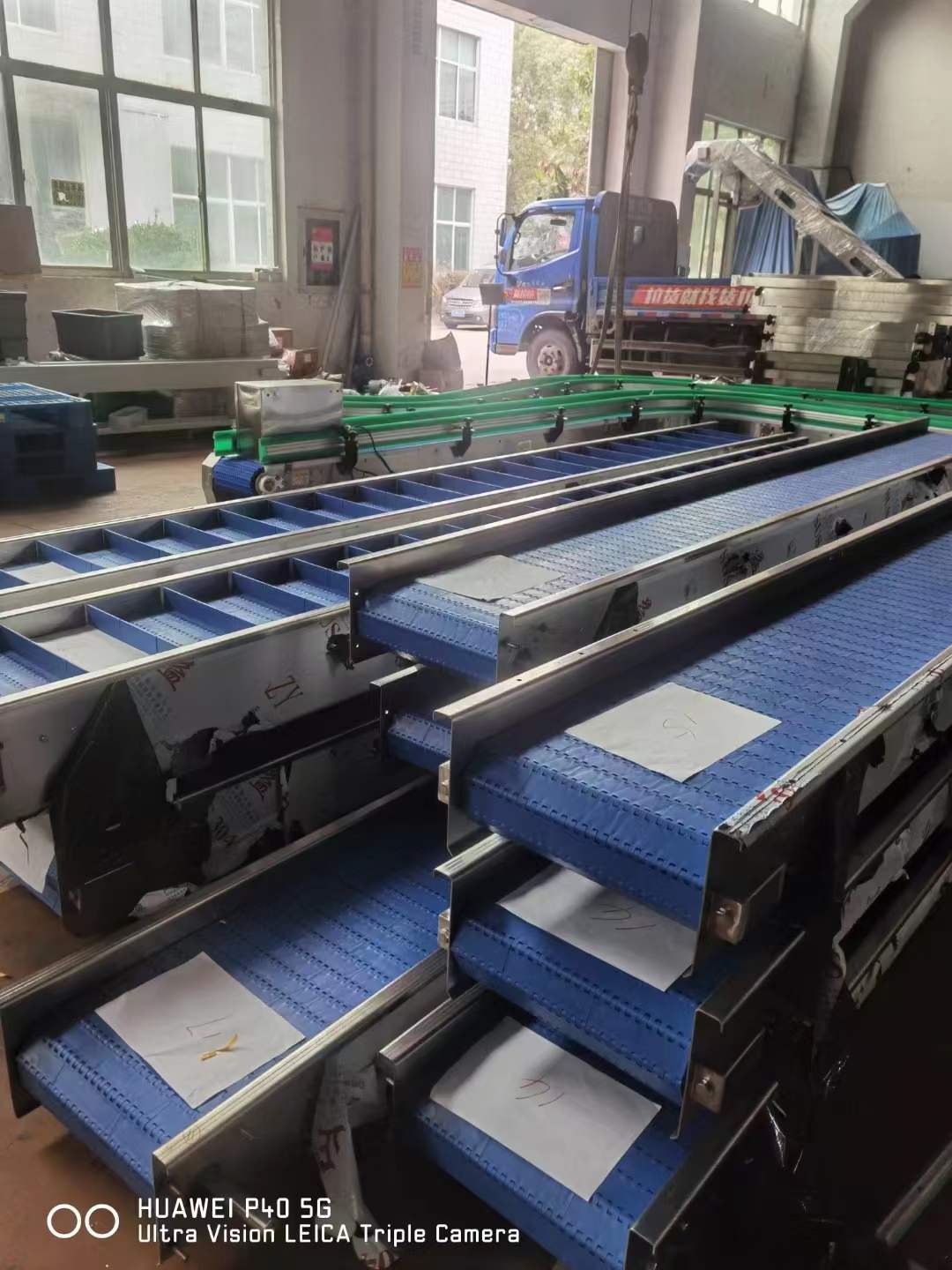 鏈板輸送設(shè)備 (1).jpg