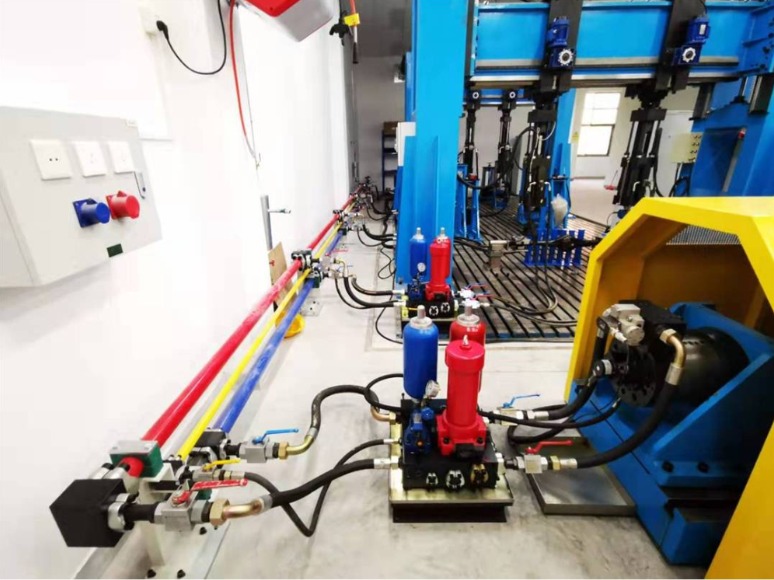 電液伺服多通道加載系統