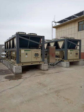 內(nèi)蒙古嘎魯圖收費(fèi)站