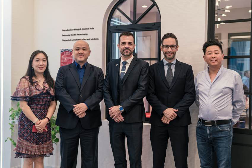 英國Lan-system（藍(lán)斯）門窗系統(tǒng)浦東旗艦店開業(yè)