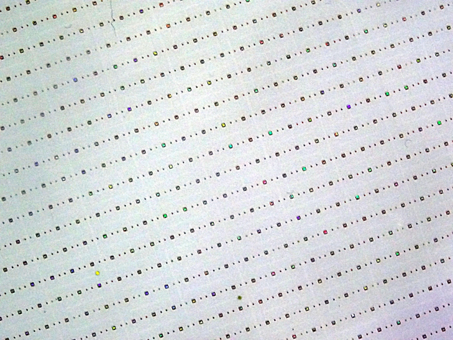 贏得對比度之戰(zhàn)：MiniLED和局部調(diào)光顯示器3.jpg