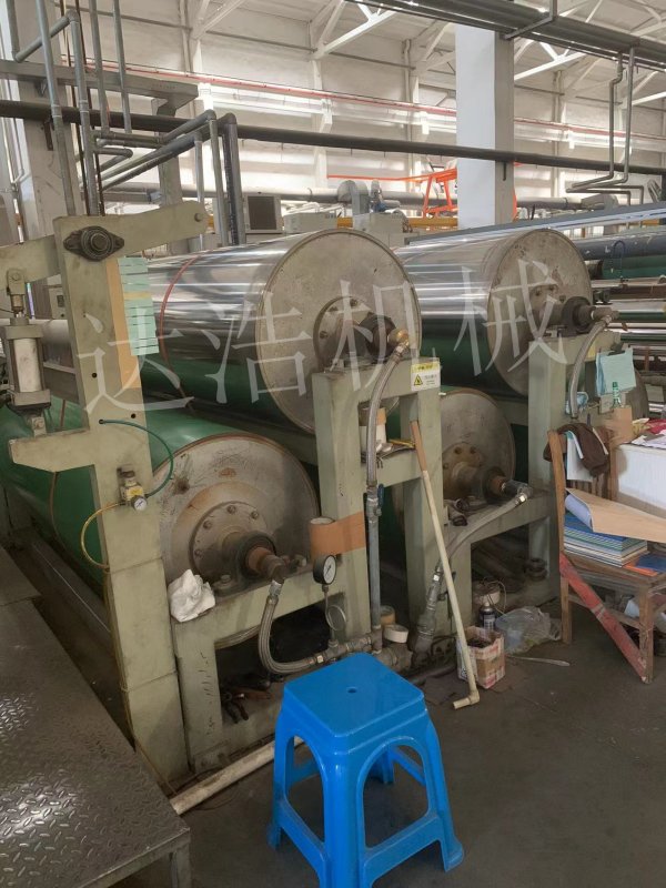 六輥冷卻機(jī)