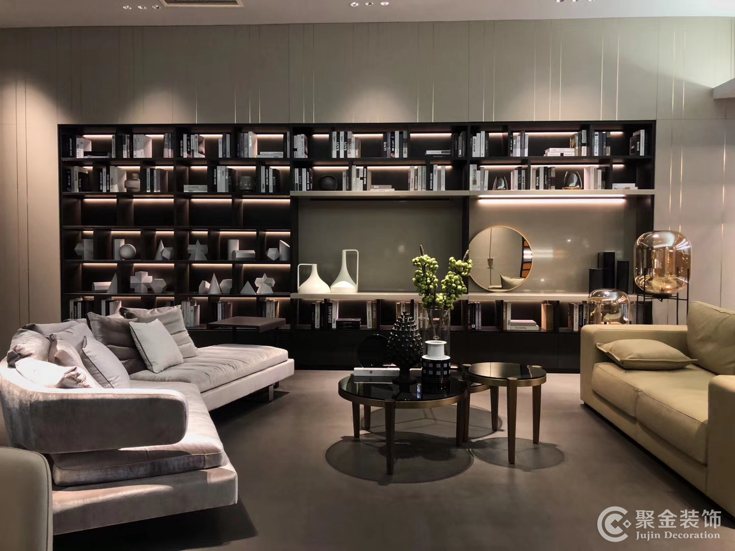 現(xiàn)代簡約風格