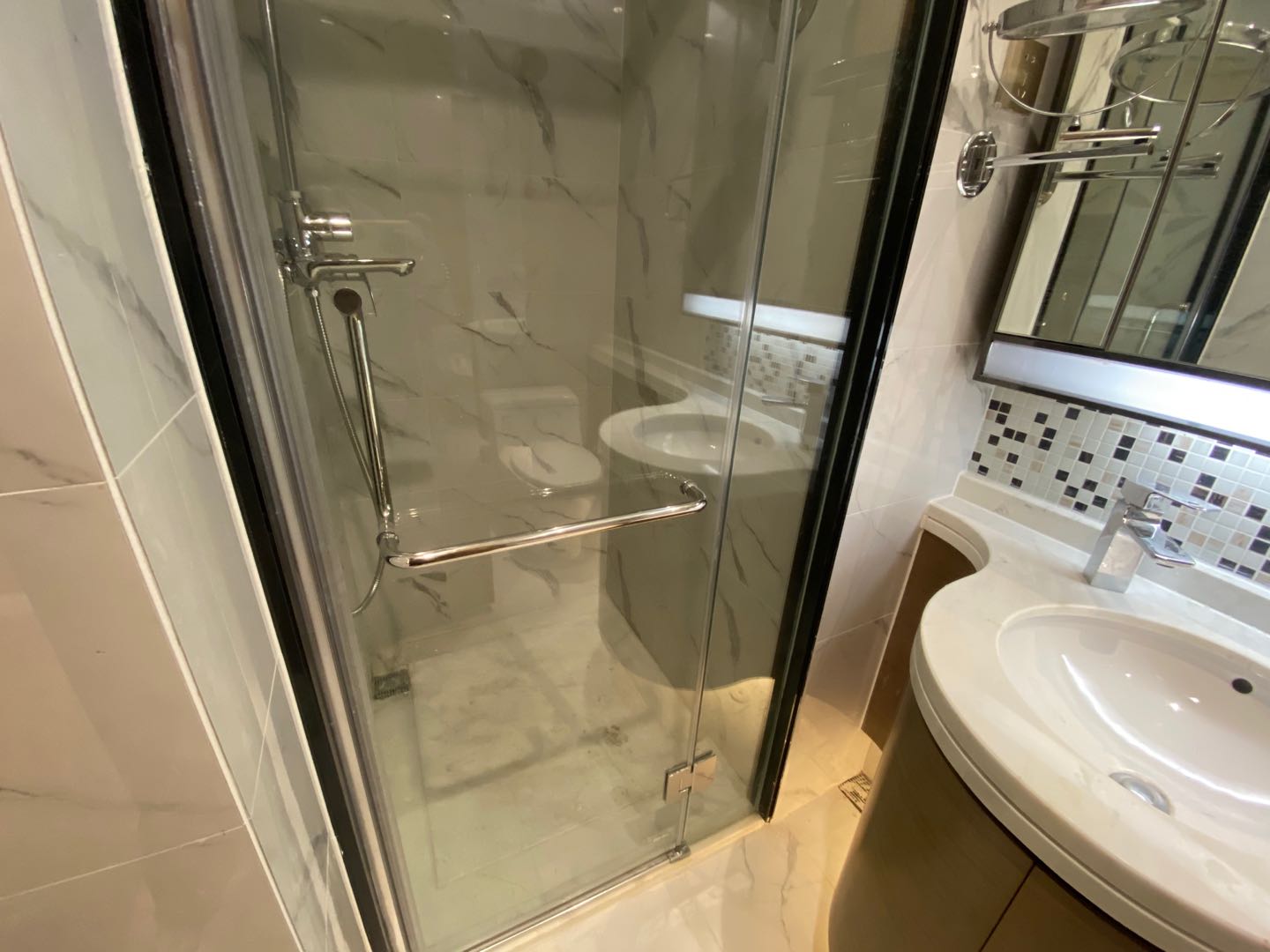 恒大城市之光单间出租拎包入住,澳门新澳网官方网站