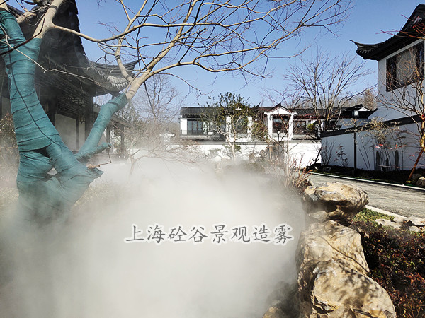 人造霧設(shè)備：不止造景，更是多維環(huán)境調(diào)節(jié)師