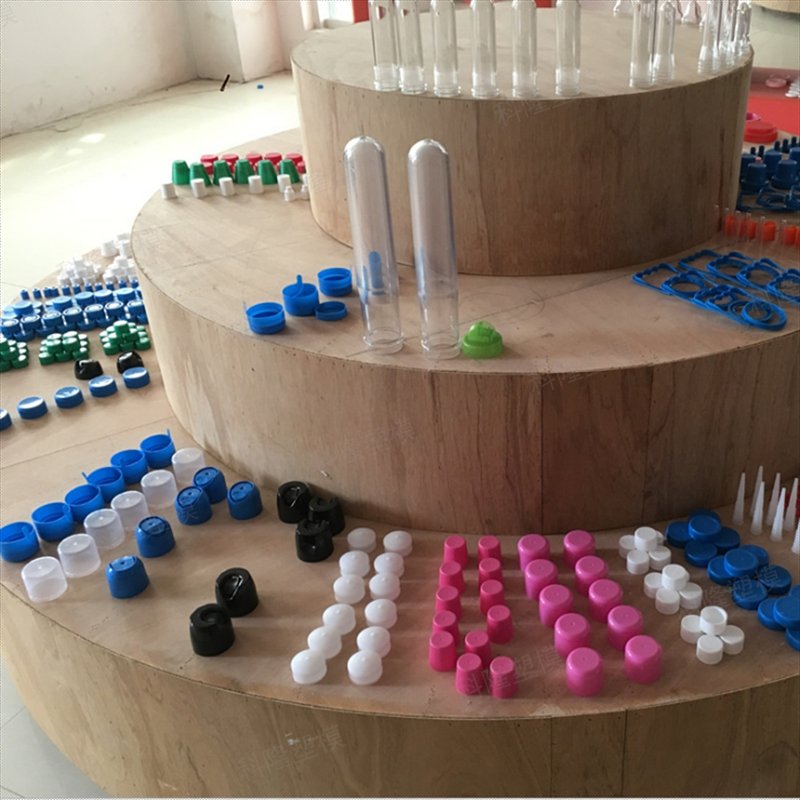 瓶蓋模具.jpg 瓶蓋模具.jpg