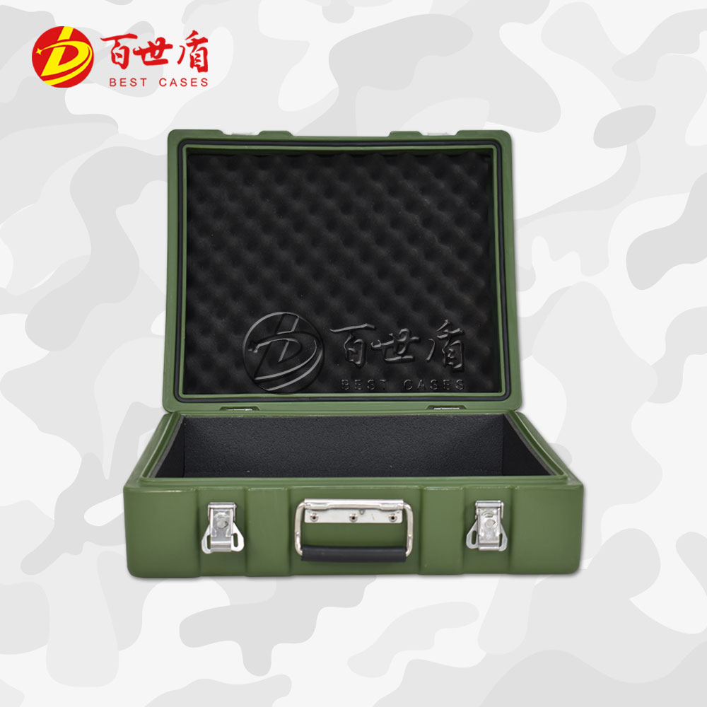 滾塑箱給養(yǎng)箱儲(chǔ)物箱運(yùn)輸器材箱空投箱彈要醫(yī)療箱帶拉桿輪野戰(zhàn)備箱 600*400*200