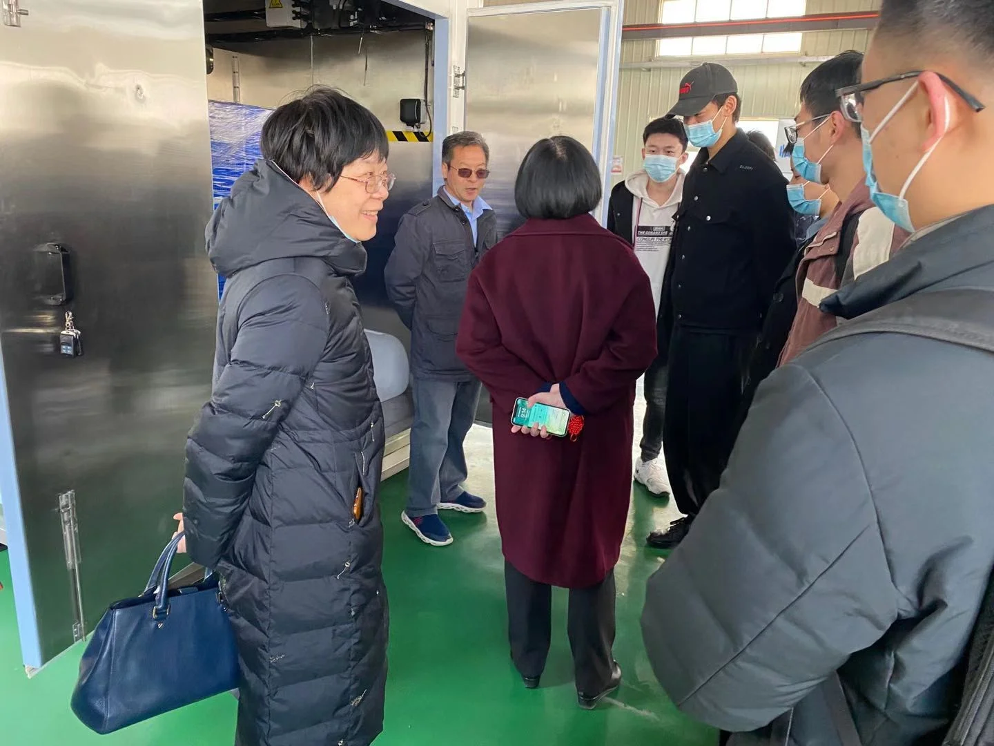 煙臺(tái)大學(xué)老師參觀煙臺(tái)睿加