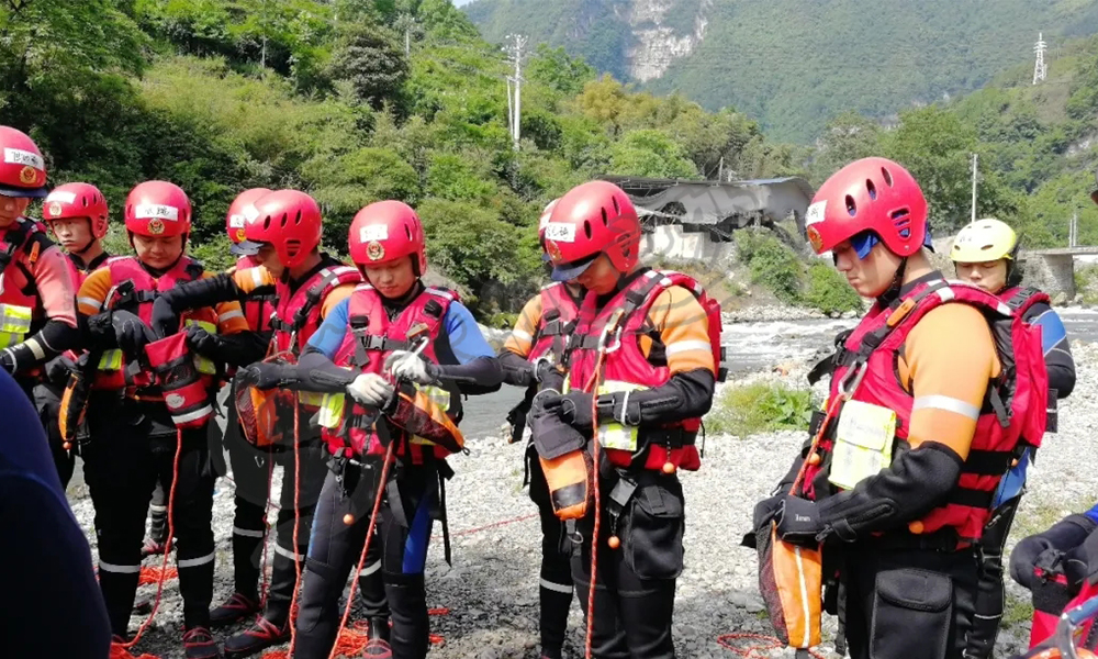 湖北消防武漢支隊.jpg