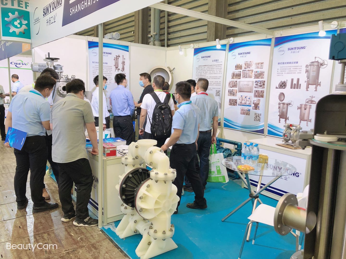 上海升揚(yáng)工業(yè)設(shè)備有限公司