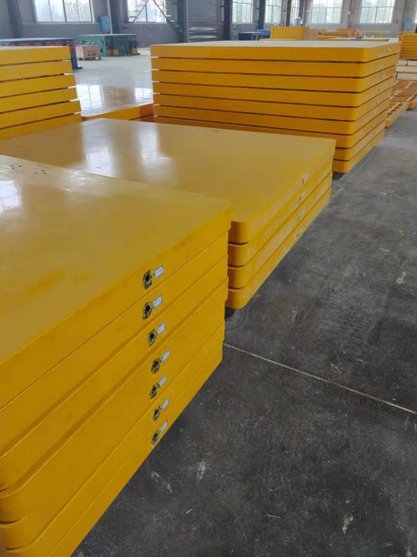 SMC輕質(zhì)防護(hù)密閉門(mén)模具