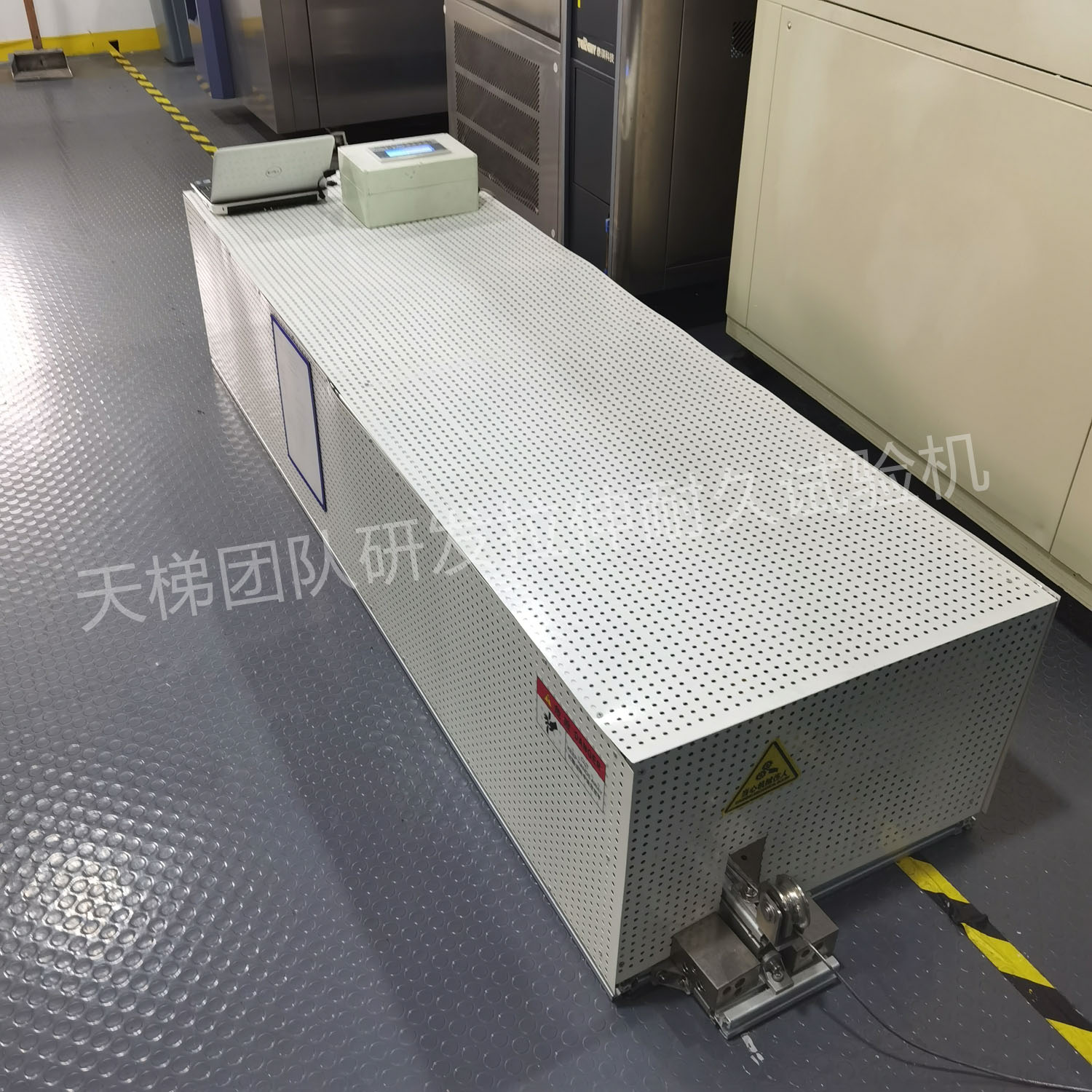 拉伸耐久試驗(yàn)機(jī)3.jpg