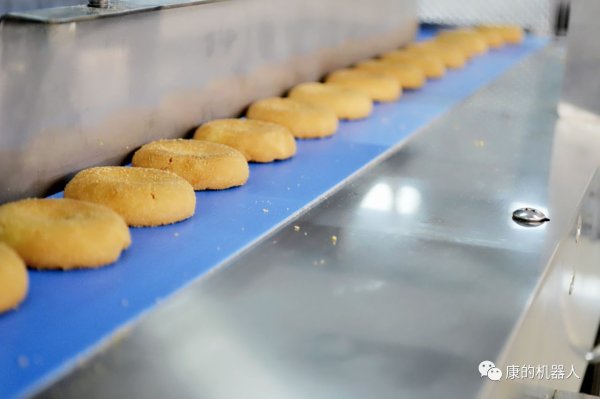 自動裝托包裝線