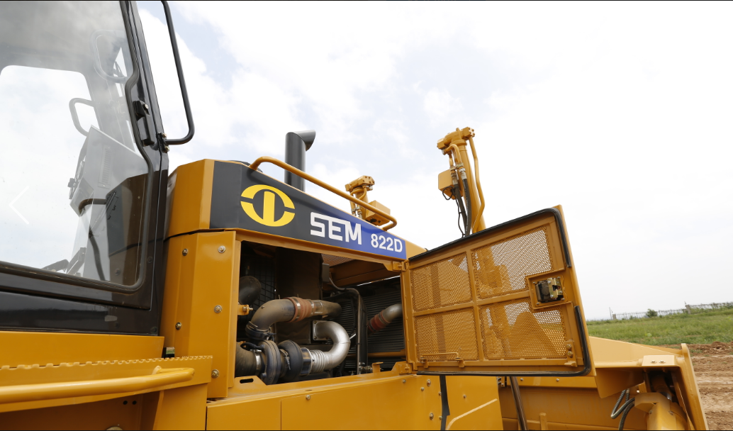 SEM822D 推土机