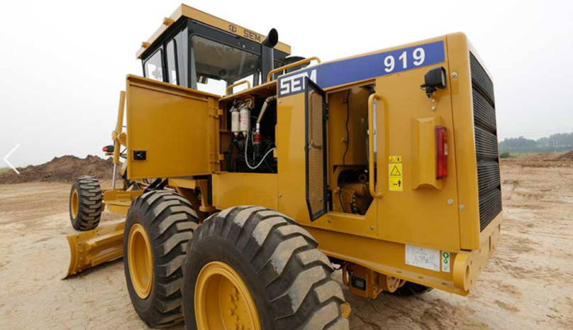 SEM919 平地机