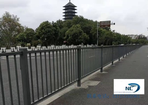 方管護(hù)欄